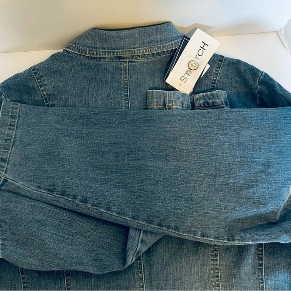 Authentic CCI Blues Woman's Jean Jacket Stretch Light Blue Denim Size 1X Pockets - Picture 16 of 16